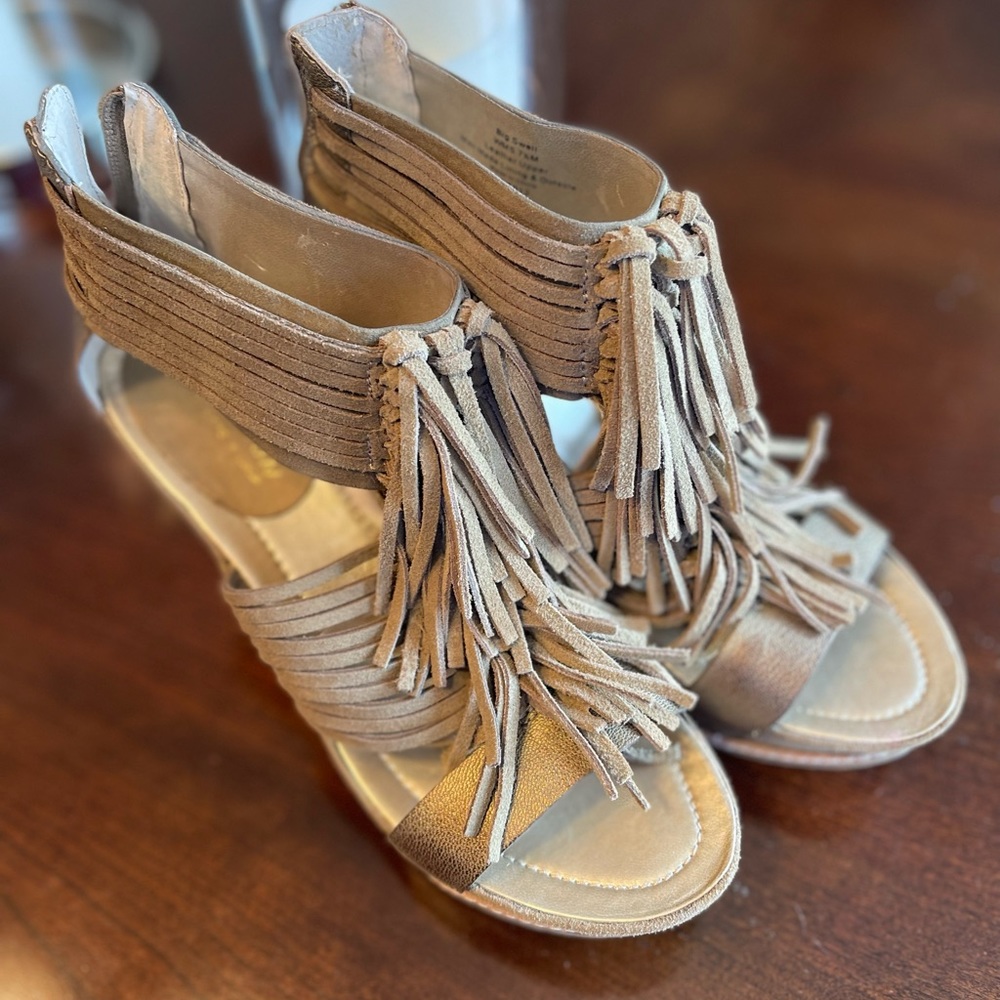 Summer wedge Sandals